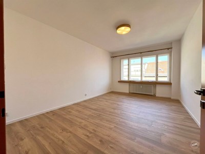 Pronájem_BYT_Dobrovského_Praha_Letná_04