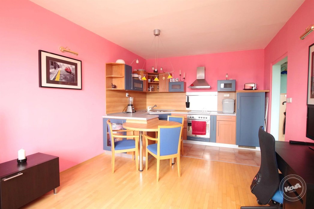 Prodej_bytu_2_kk_Sturova_3