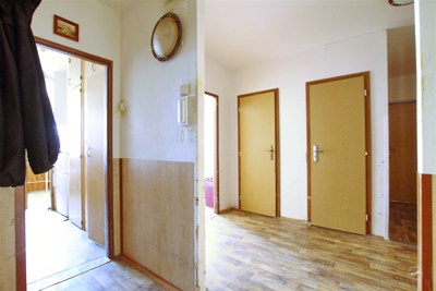Praha_8_-_Troja,_prodej_bytu_4+1-L,S,_91_m2__012