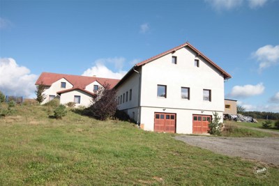 Prodej_domu_s_dilnou_Borotin_2