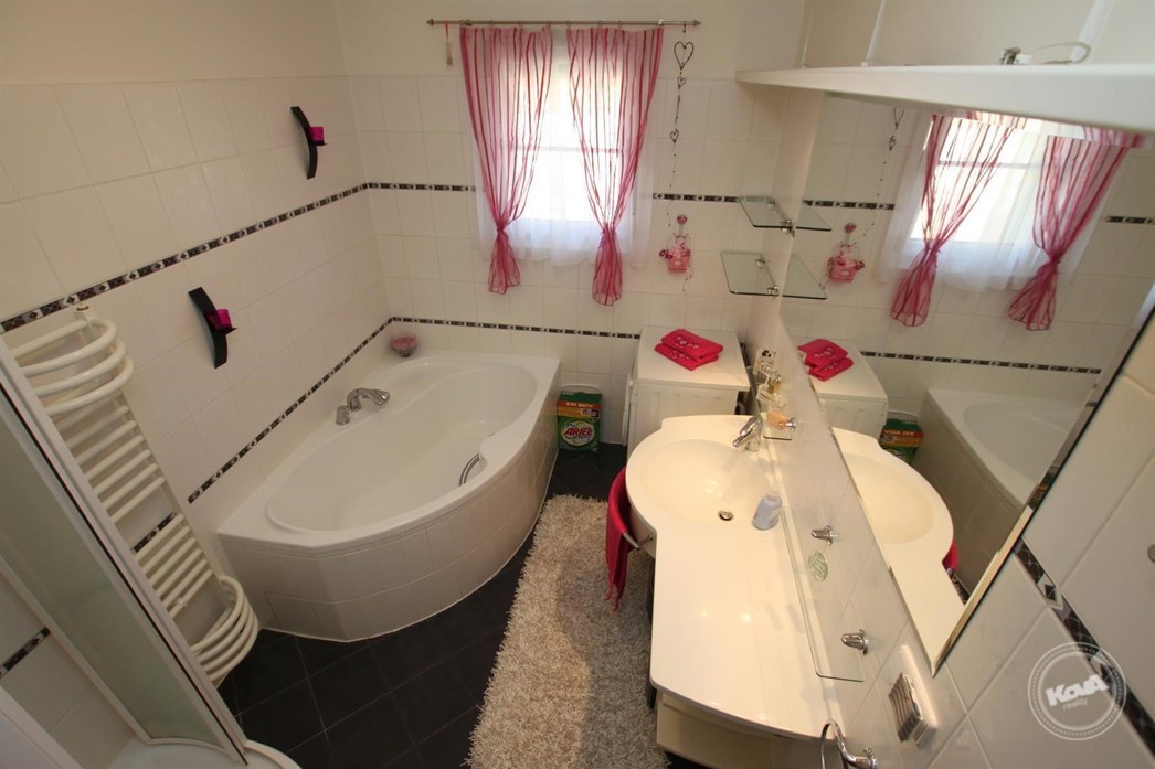 Prodej_nového_bytu_2+kk,_Řitka,_Varadov_8