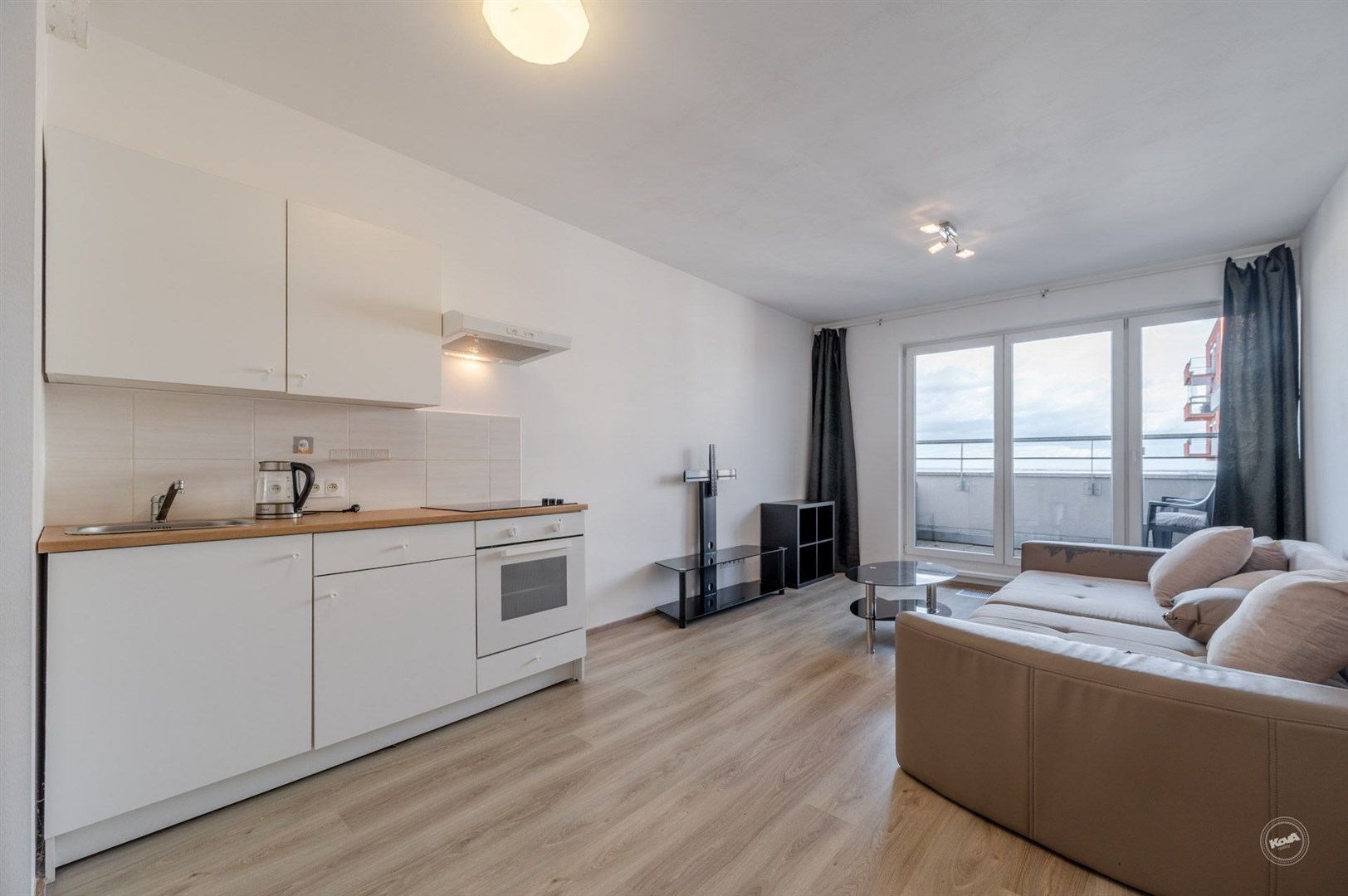 Prodej bytu 1+kk/B, 34 m² – Praha 9, Letňany, ul. Hlučkova