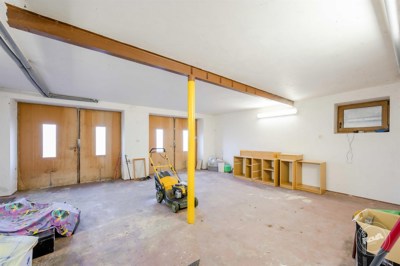 aukce-domu-chlum-nalzovice-48_optimized