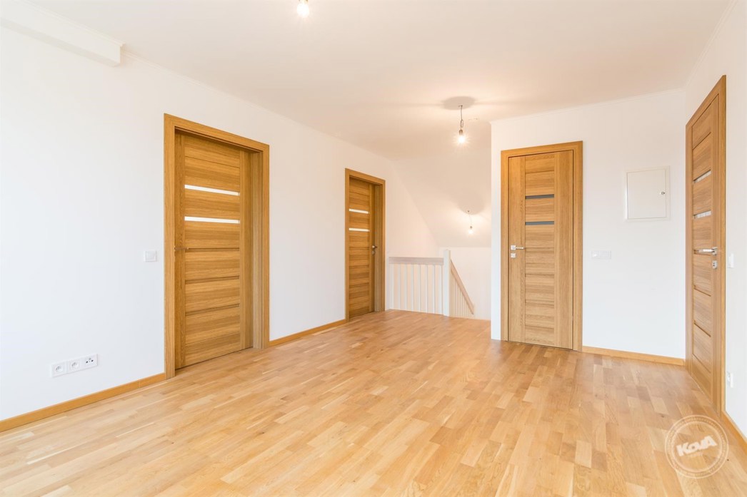 Zdiby_-_Přemyšlení,_prodej_nízkoenergetického_rodinného_domu_20