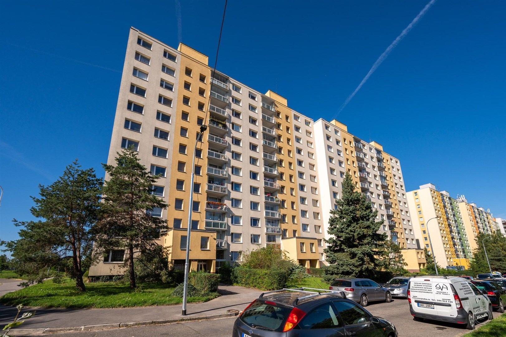 Prodej bytu 4+1 s lodžií, Kamýk, Praha 12