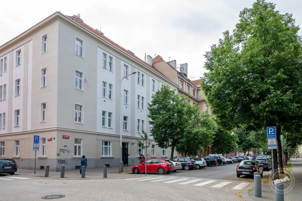 Prodej_pěkného_bytu_2+kk,_51,5_m2_v_atraktivní_lokalitě_10