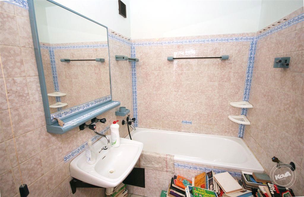 Prodej_bytu_2+1,_Na_Cikorce,_Modřany,_Praha_4,_2