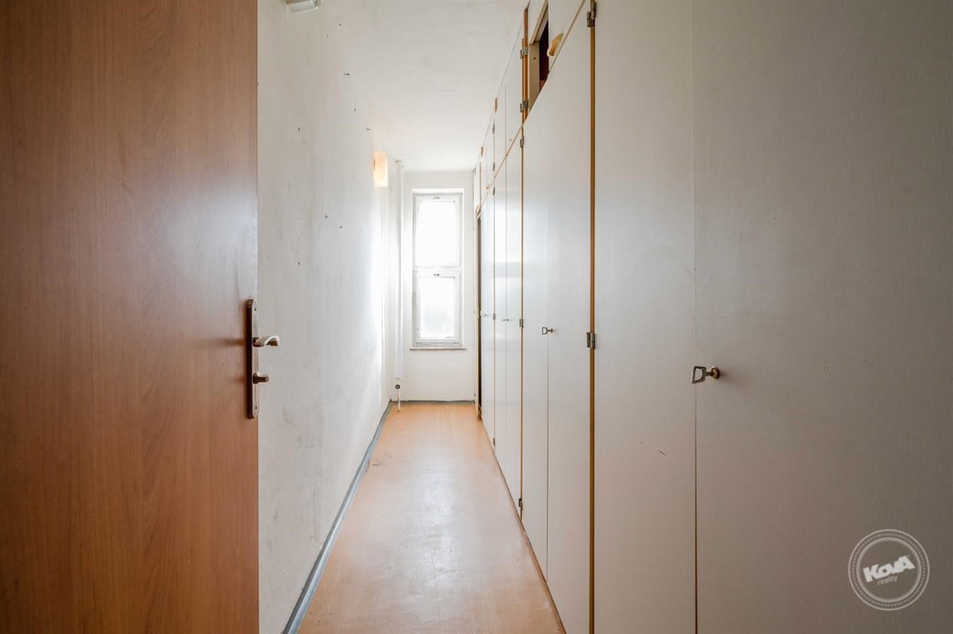 Praha_5_-_Malvazinky,_prodej_bytu_4+1,_126_m2,_lodžie,_sklep_11