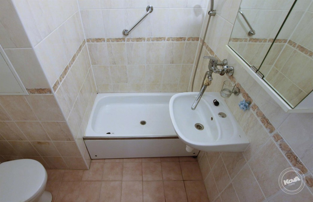 Česká_Lípa,_prodej_bytu_2+kk,_43_m2,_sklep_010