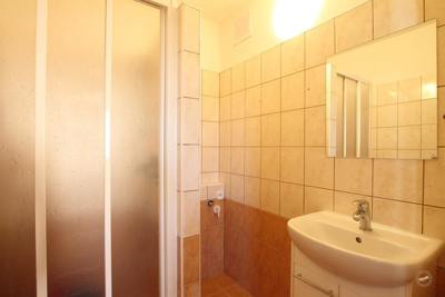 Praha_9_-_Hrdlořezy,_pronájem_bytu_4+kk,_82,7_m2,_lodžie,_komora,_sklep_10