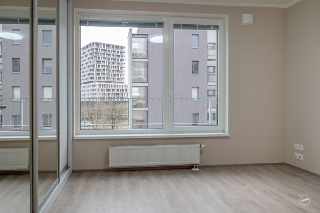 Pronájem bytu 3+kk s balkónem, Hodkovičky, Praha 4