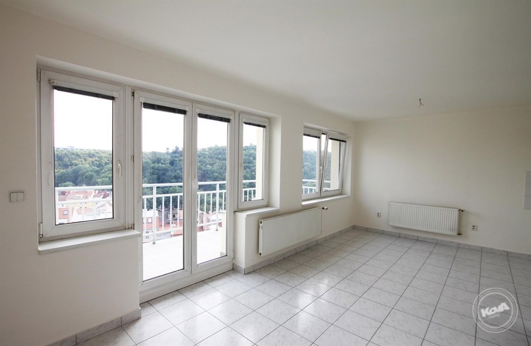 Prodej_byt_2+kk_Holečkova_-_3