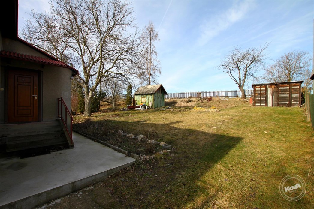 Příbram_-_Lhota_u_Příbramě,_prodej_domu_250_m2_se_zahradou_1529_m2,_garáž,_balkon,_sklep_5_