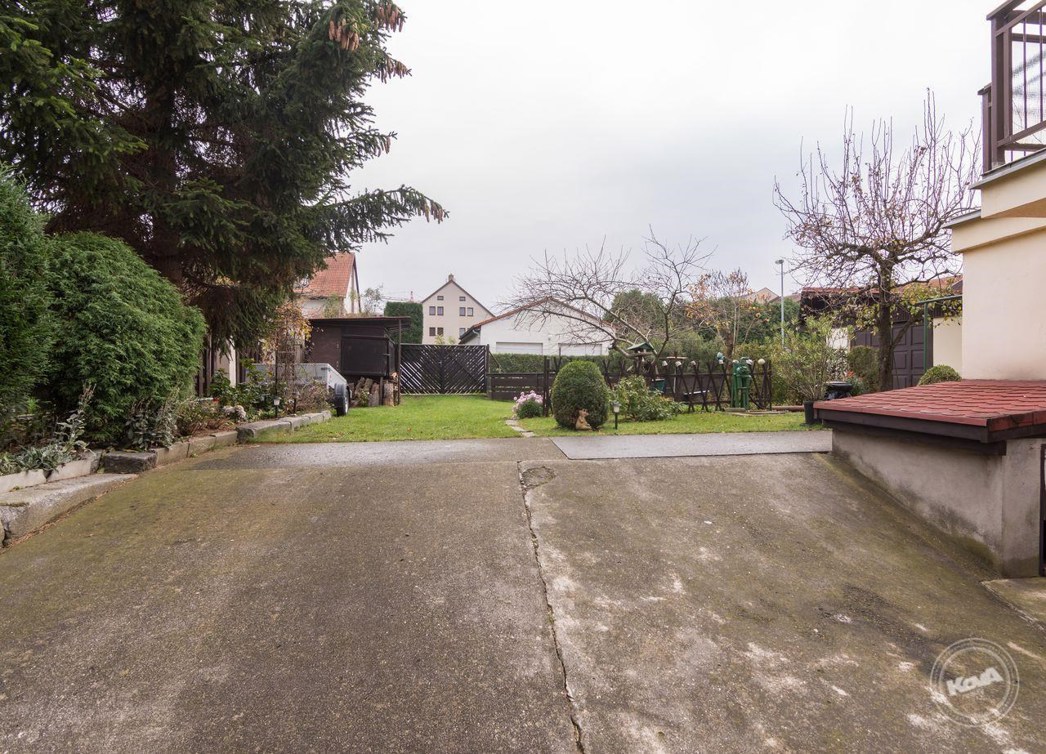 Praha_10,_Štěrboholy,_prodej_rodinného_domu_-_3